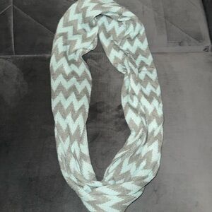 Light blue and gray chevron fashion infinity scarf